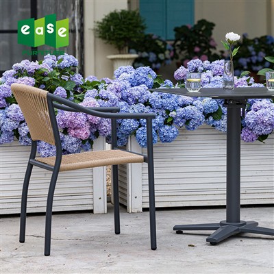 Как выбрать наружную мебель